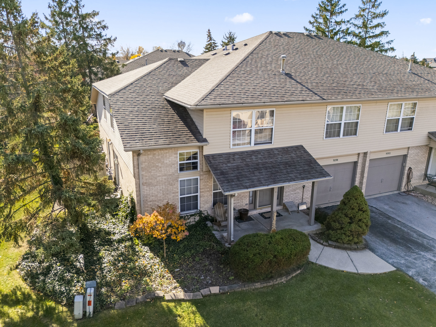 9298 Meadowview Drive, Orland Hills, IL 60487