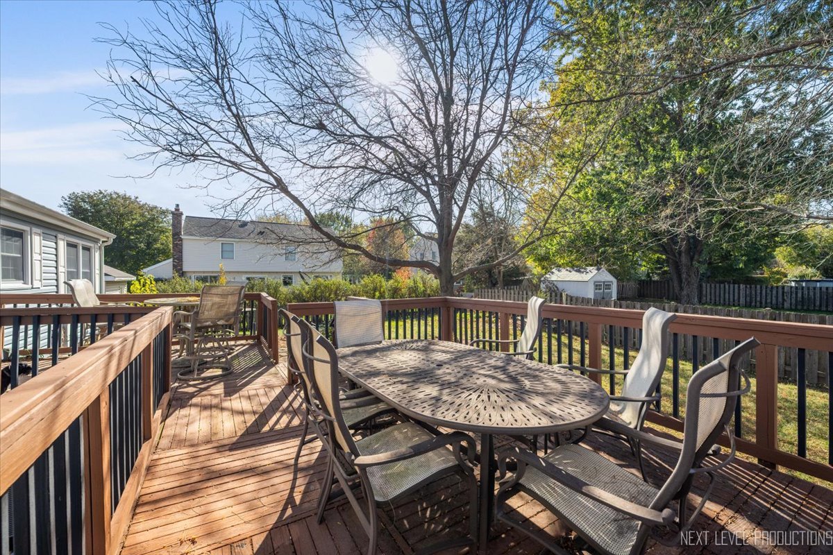 2167 Countryside Circle, Naperville, IL 60565