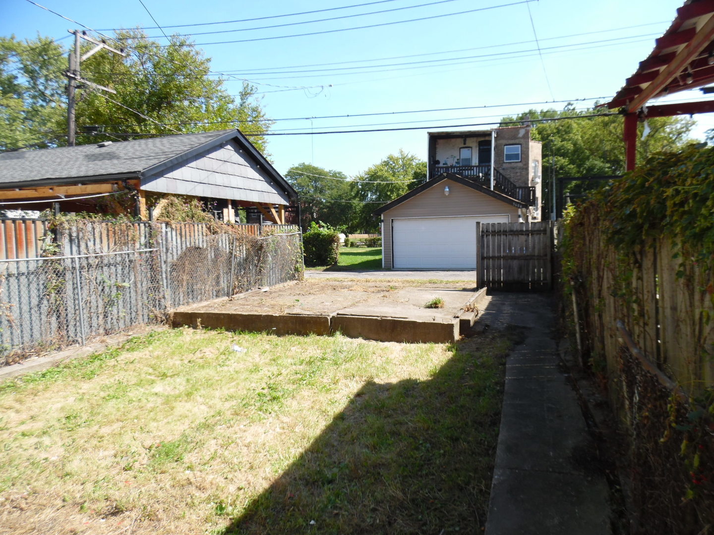 5605 S Justine Street, Chicago, IL 60636