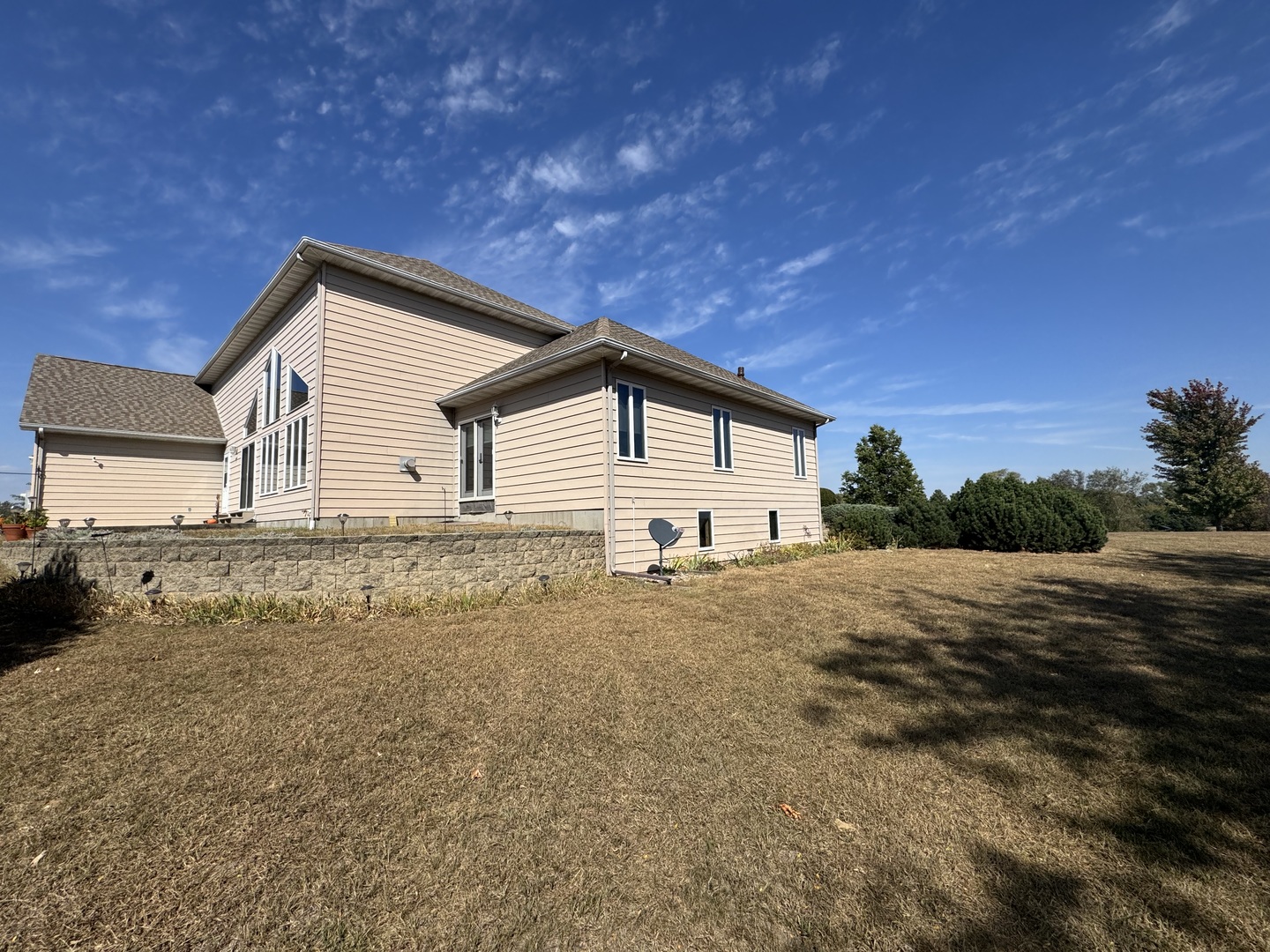 28953 Knob Hill Court, Rock Falls, IL 61071
