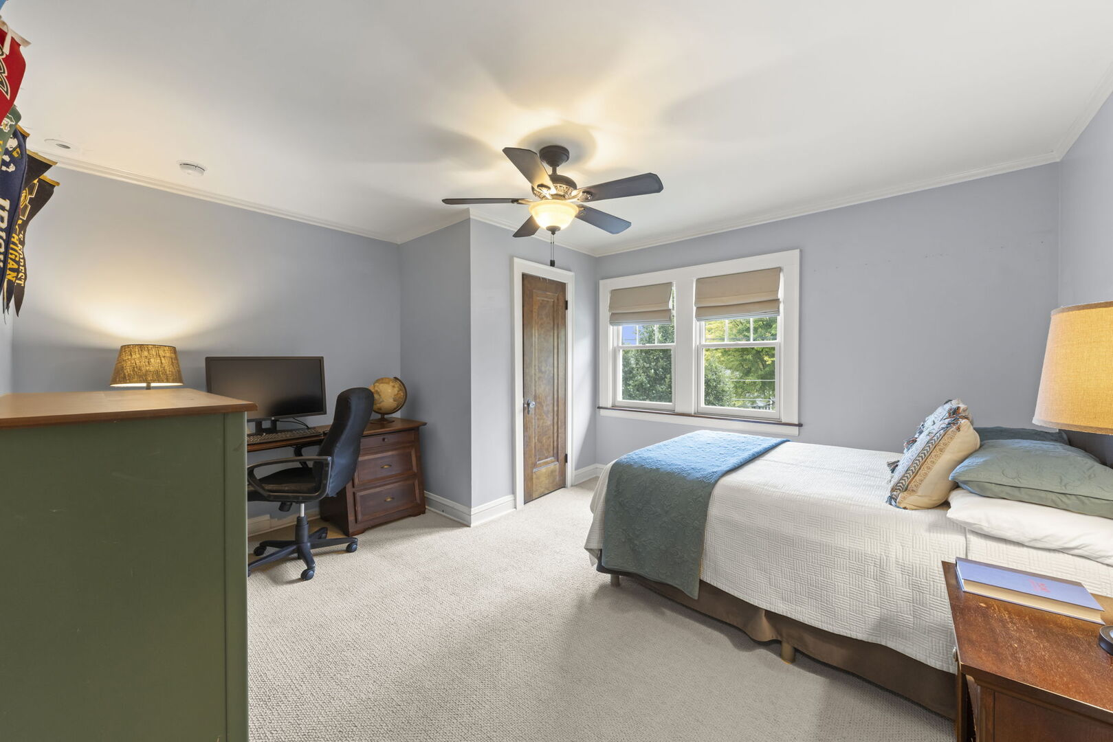 388 Hill Avenue, Glen Ellyn, IL 60137