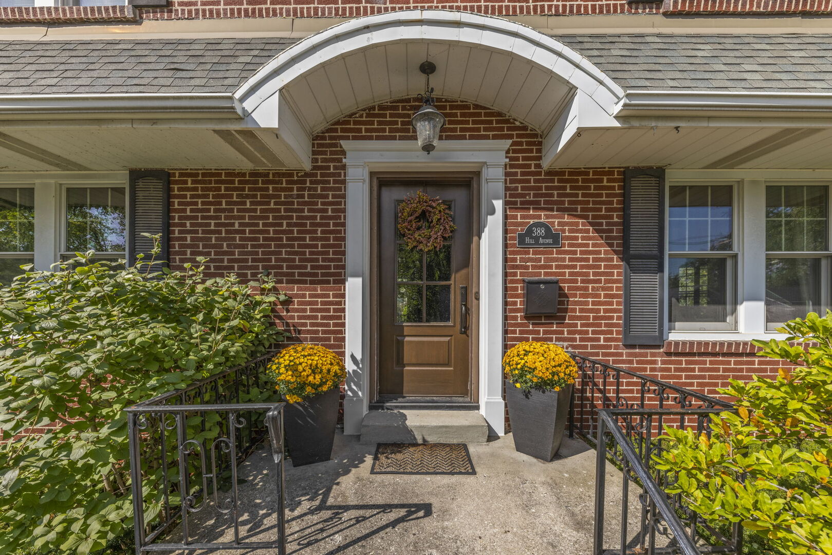 388 Hill Avenue, Glen Ellyn, IL 60137