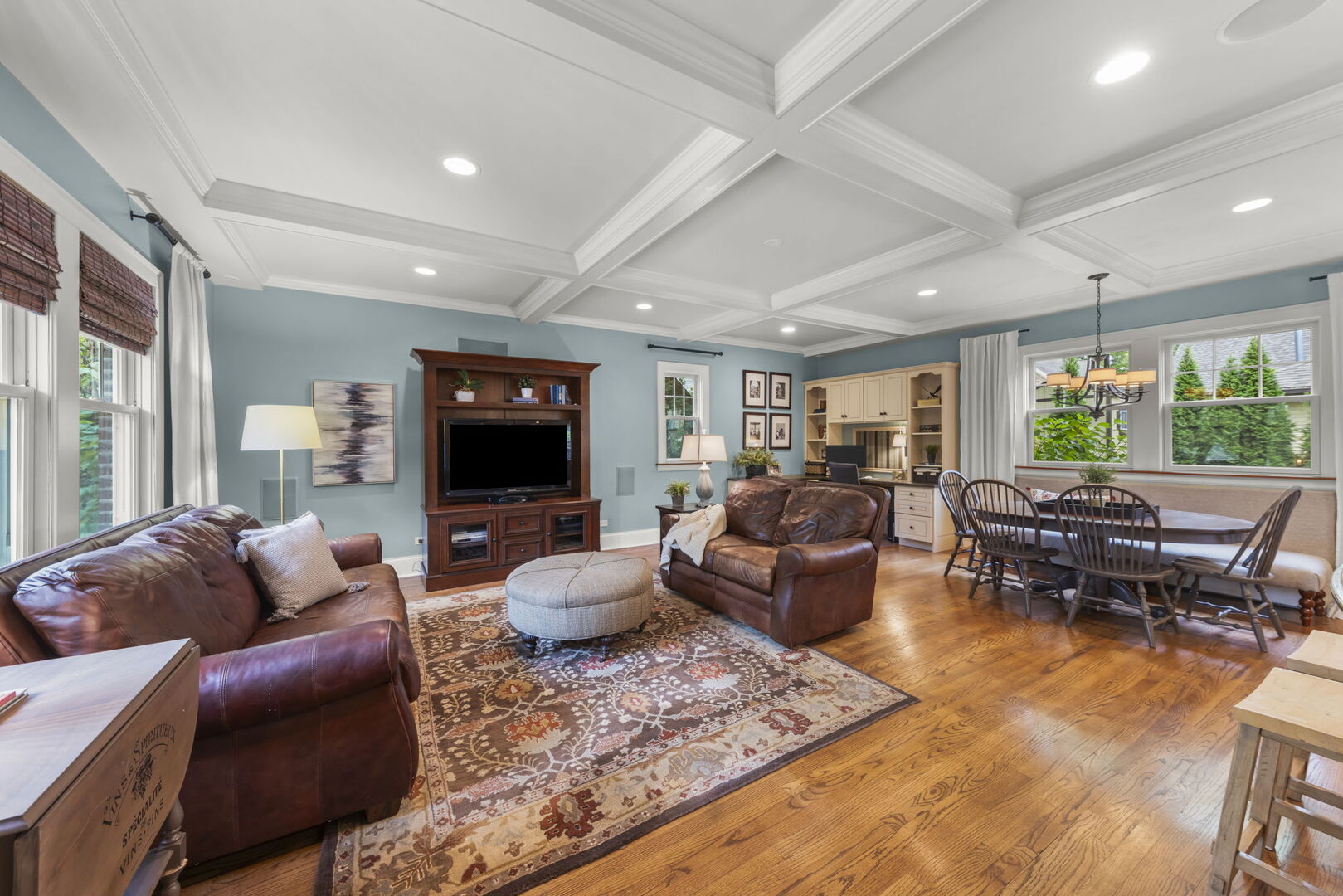 388 Hill Avenue, Glen Ellyn, IL 60137