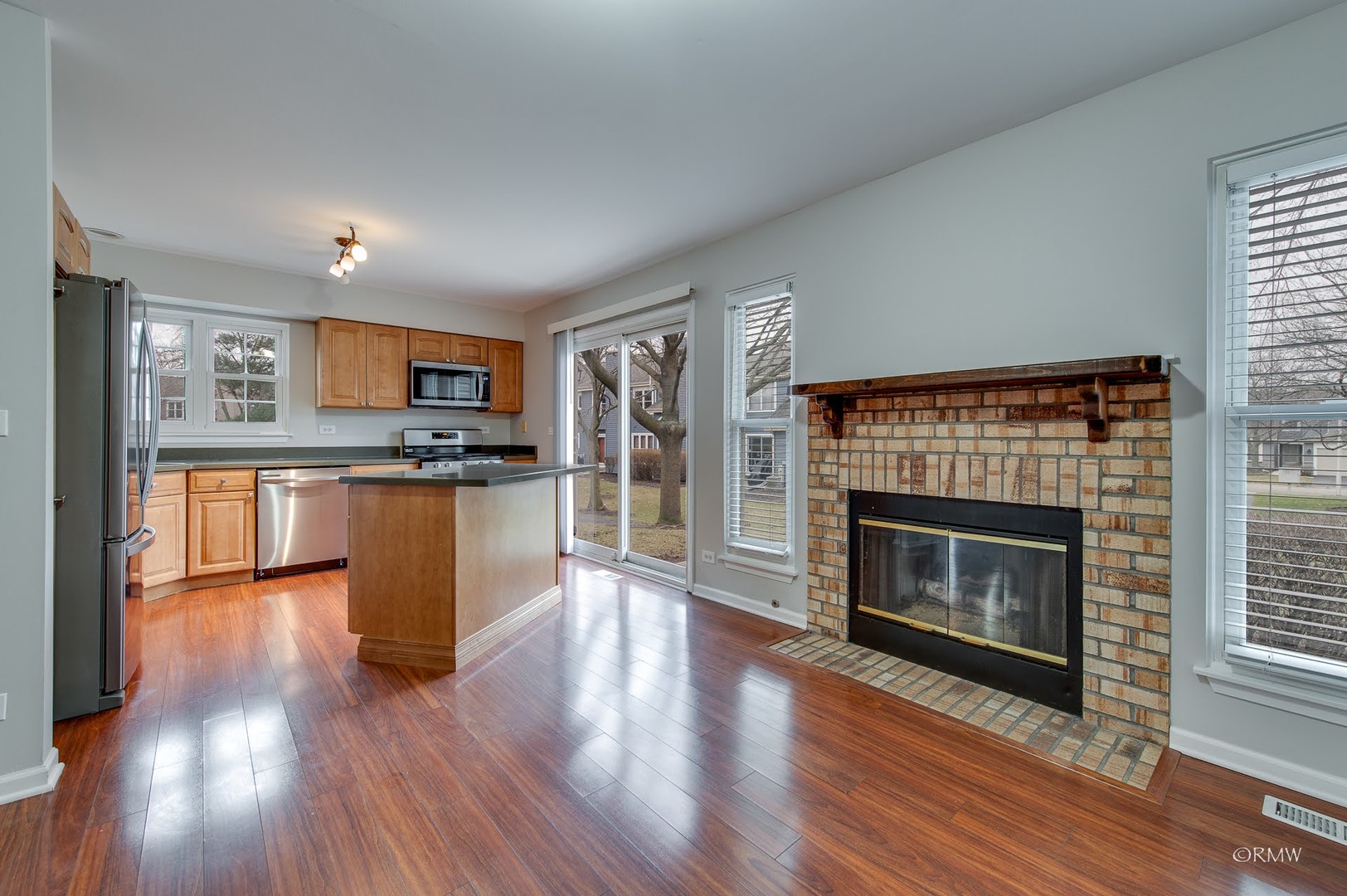 1080 Rockport Drive, Carol Stream, IL 60188