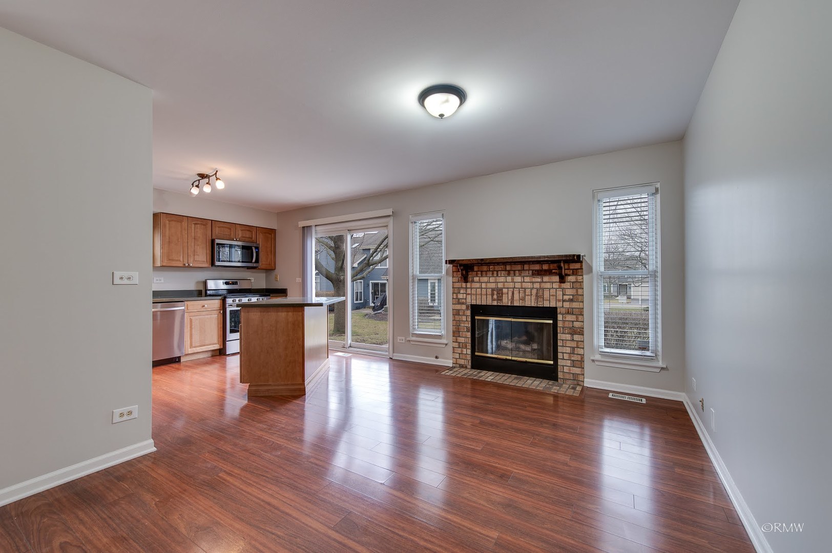 1080 Rockport Drive, Carol Stream, IL 60188