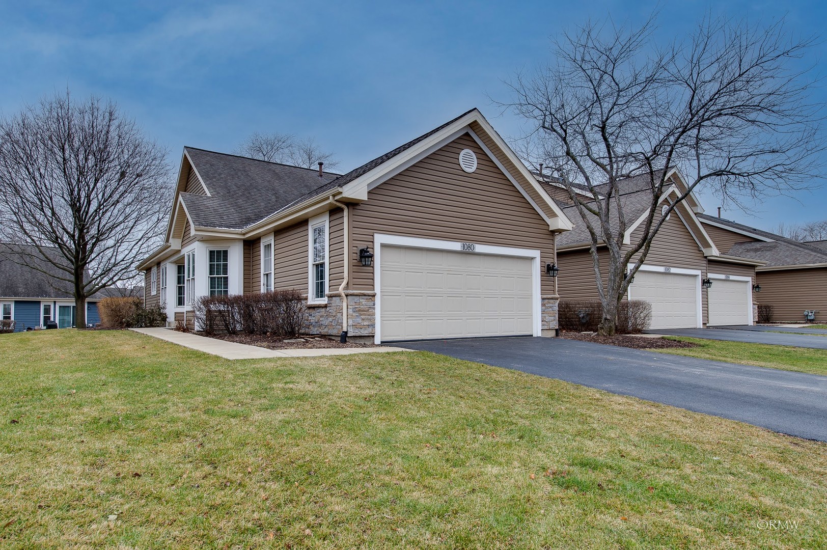 1080 Rockport Drive, Carol Stream, IL 60188