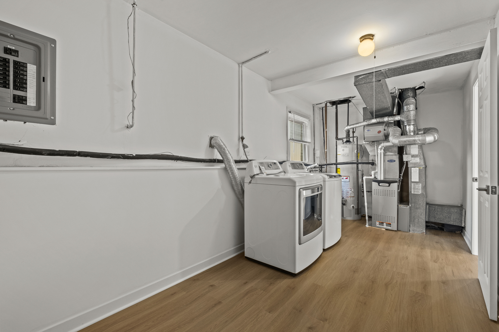 1813 W Pheasant Trail, Mount Prospect, IL 60056