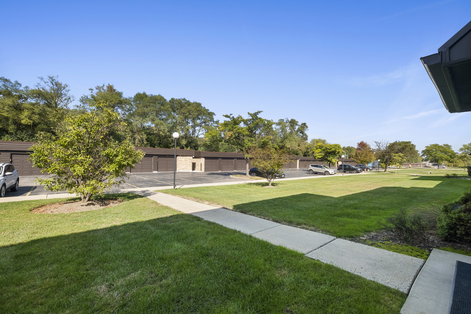 1414 N Sterling Avenue #202, Palatine, IL 60067