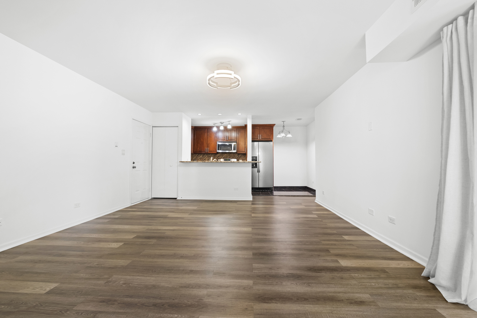 1414 N Sterling Avenue #202, Palatine, IL 60067