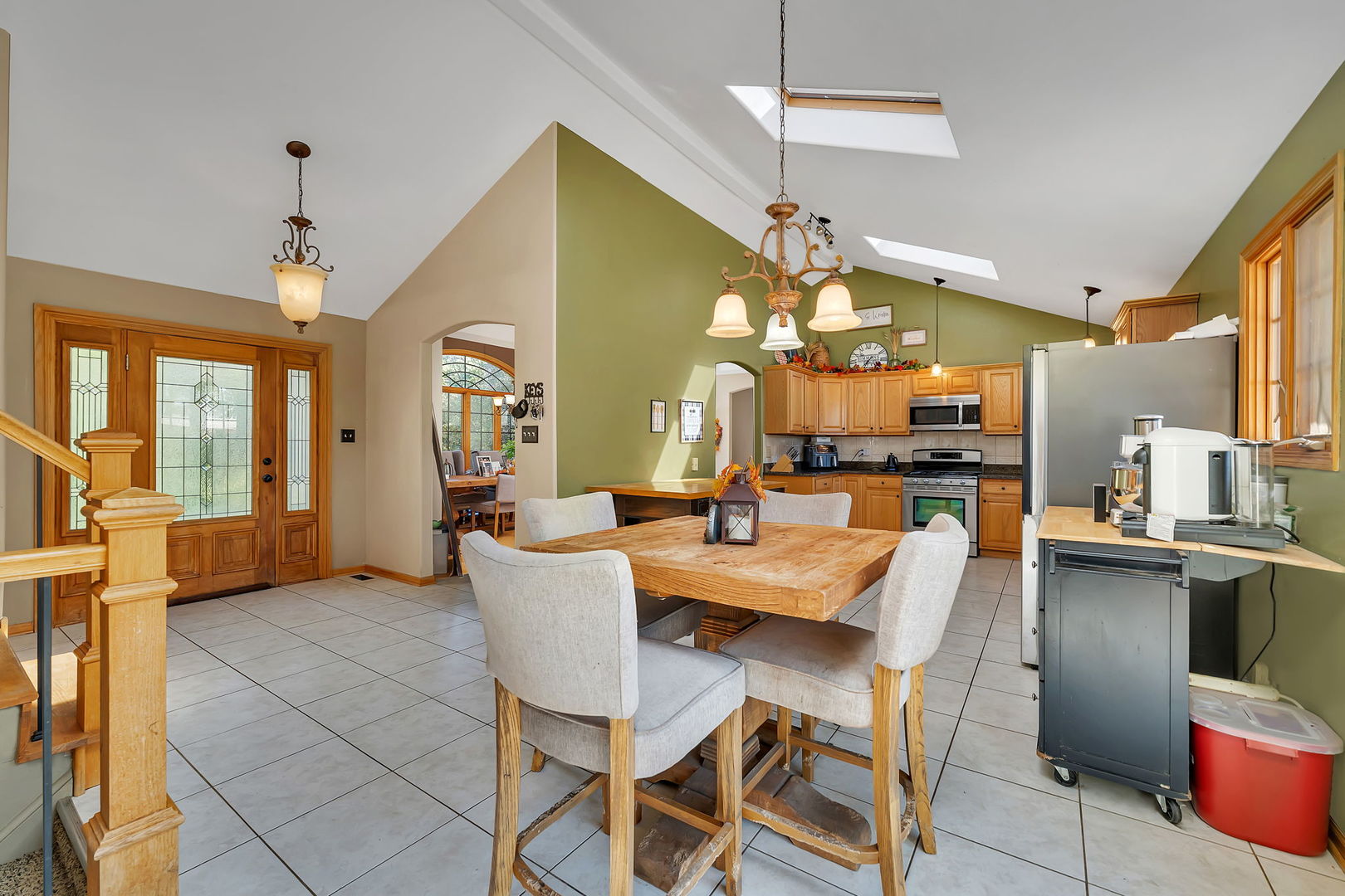 9417 W Steger Road, Frankfort, IL 60423