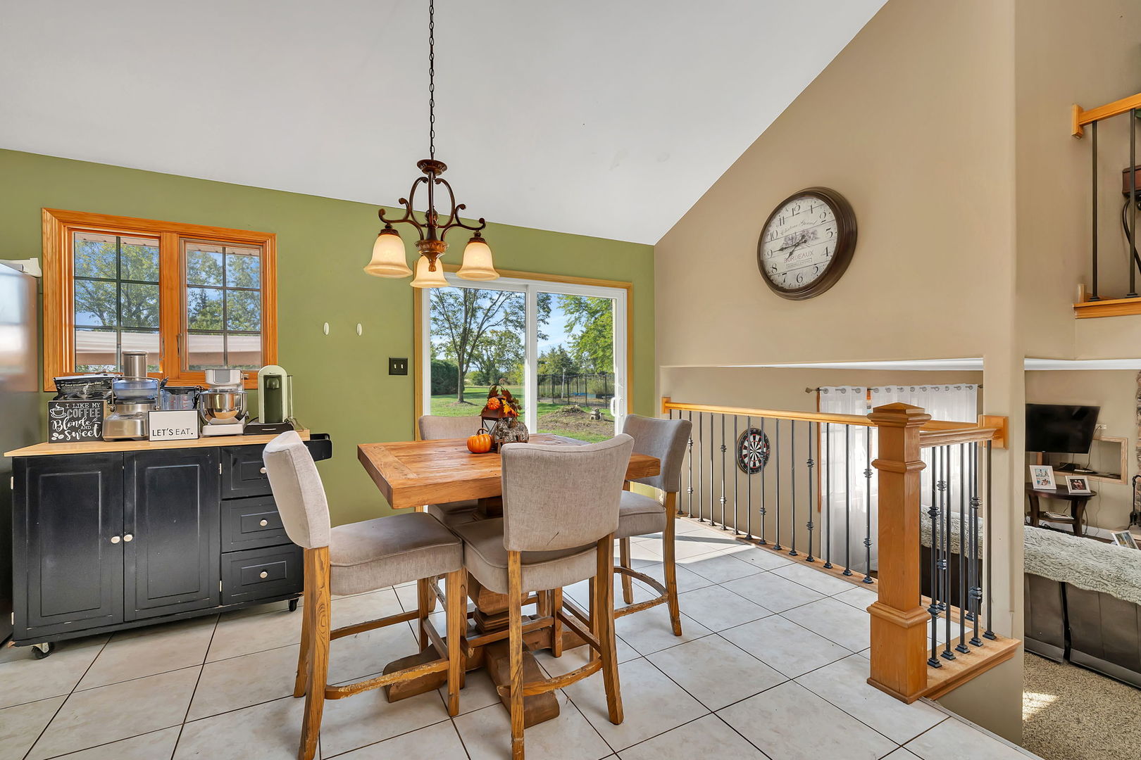 9417 W Steger Road, Frankfort, IL 60423