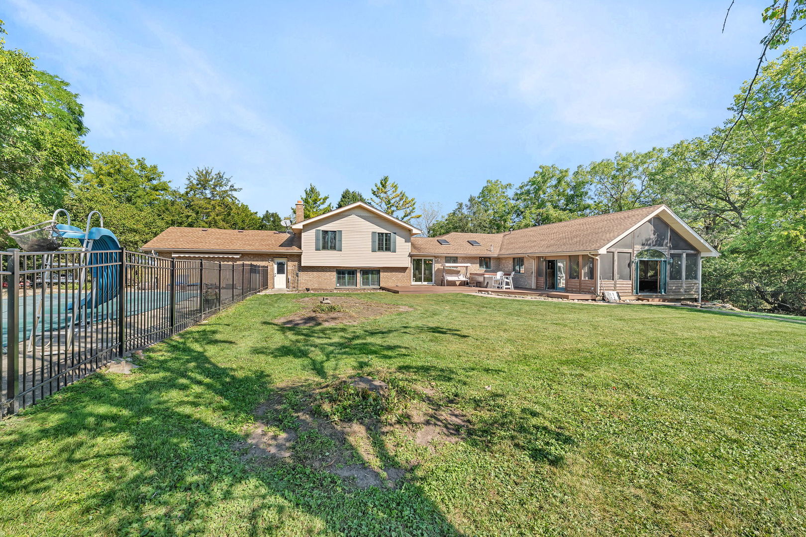 9417 W Steger Road, Frankfort, IL 60423