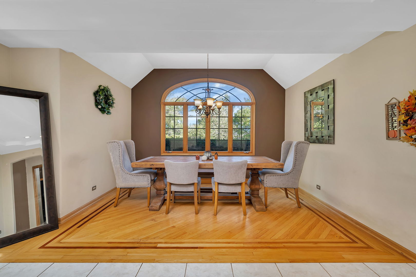 9417 W Steger Road, Frankfort, IL 60423