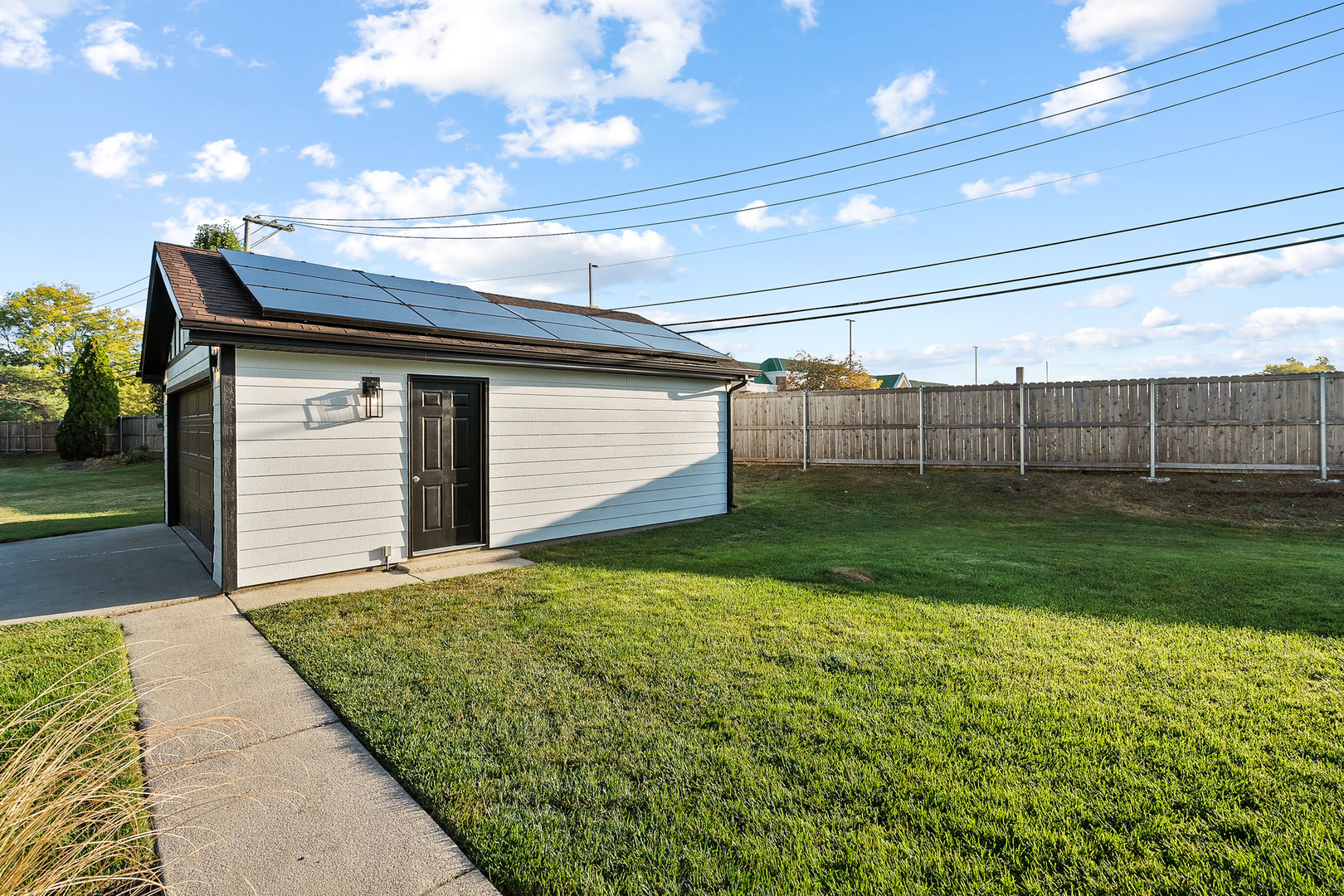 9427 S Charles Street, Chicago, IL 60643