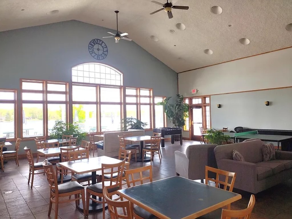 108 James Circle, Poplar Grove, IL 61065