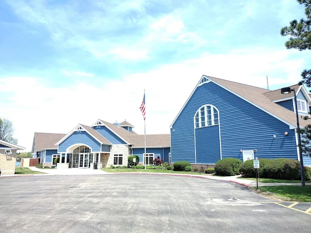 108 James Circle, Poplar Grove, IL 61065