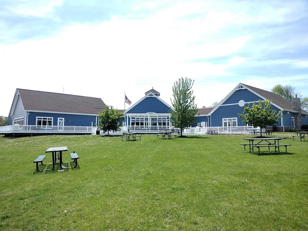 108 James Circle, Poplar Grove, IL 61065