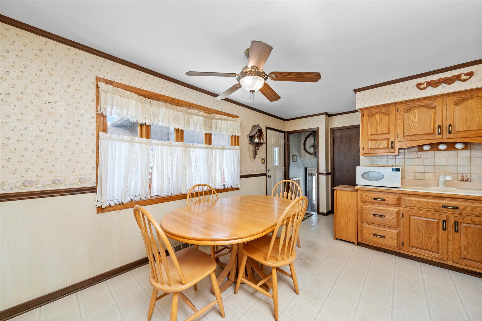 18018 65th Avenue, Tinley Park, IL 60477