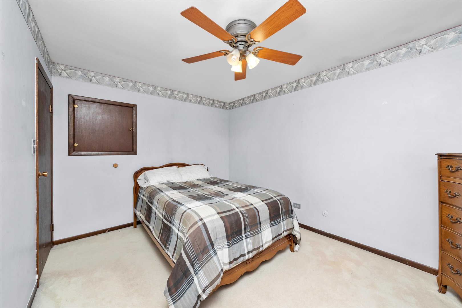 18018 65th Avenue, Tinley Park, IL 60477