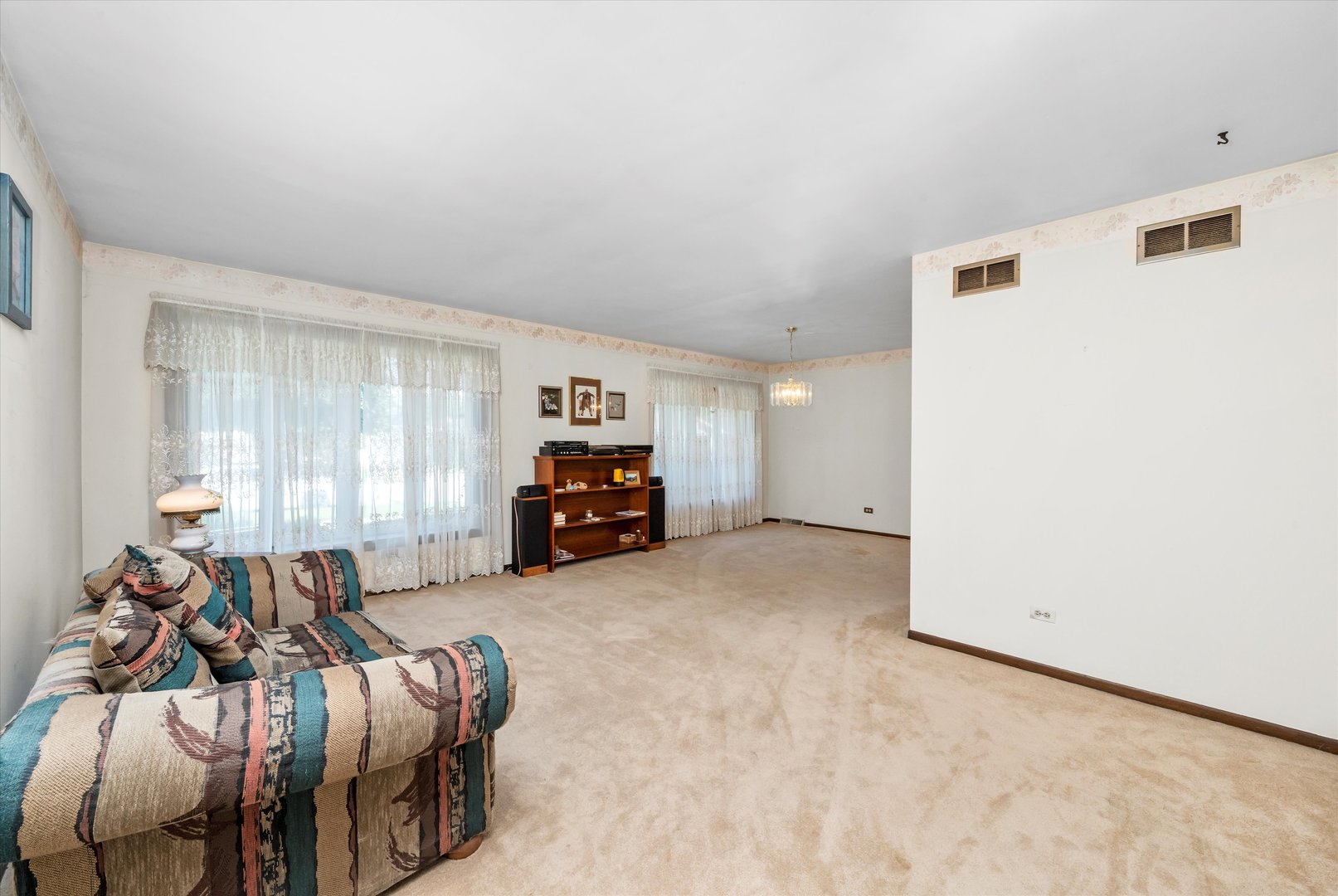 18018 65th Avenue, Tinley Park, IL 60477