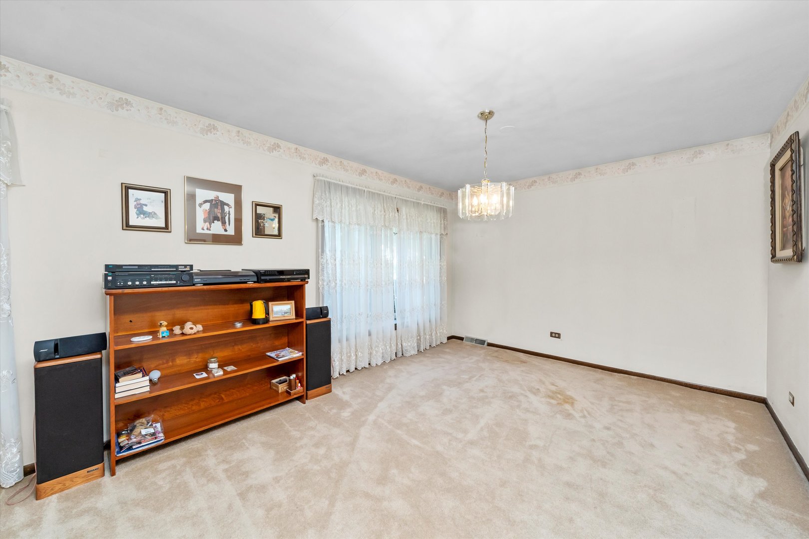 18018 65th Avenue, Tinley Park, IL 60477