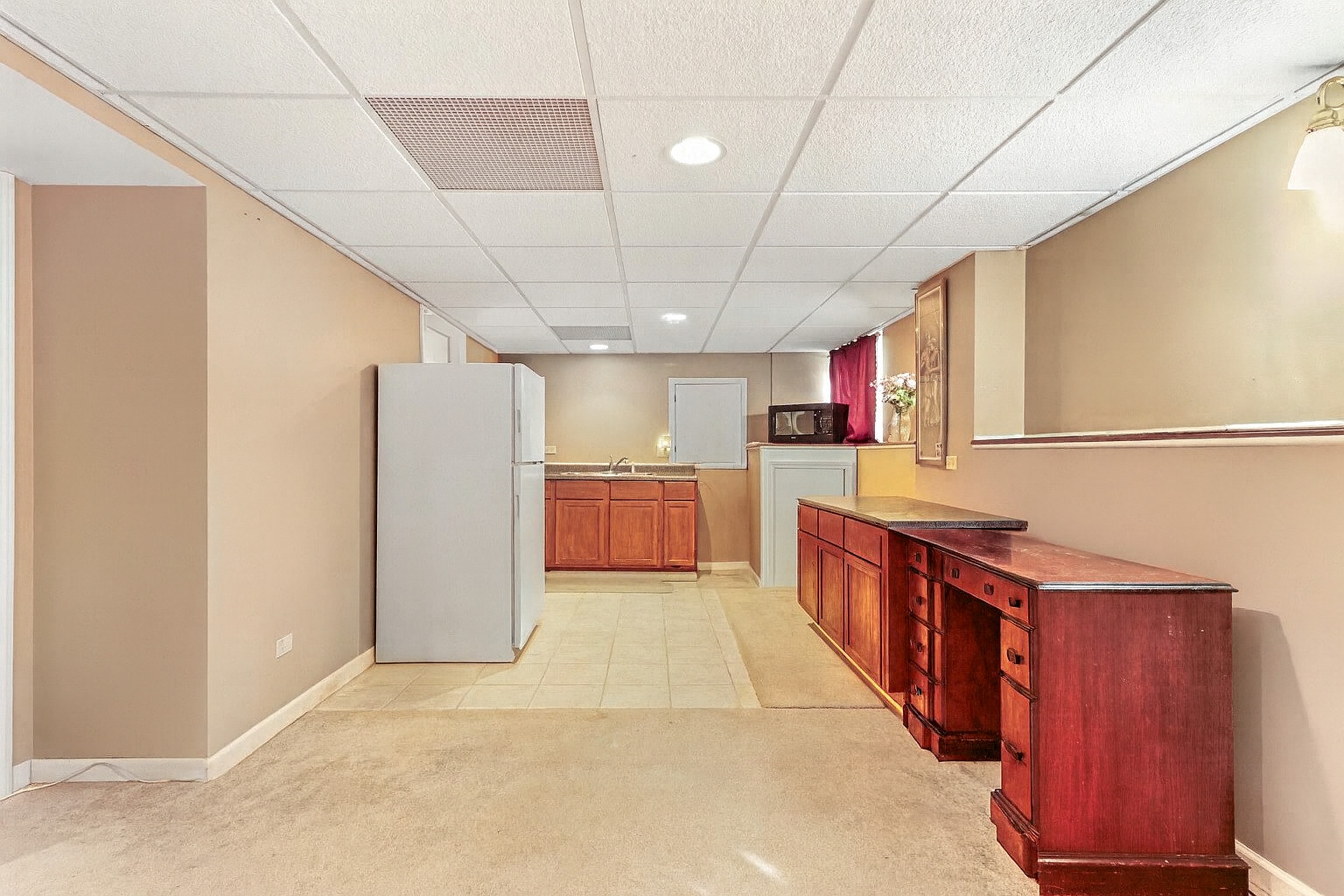 6771 E Wellsley Court, Gurnee, IL 60031