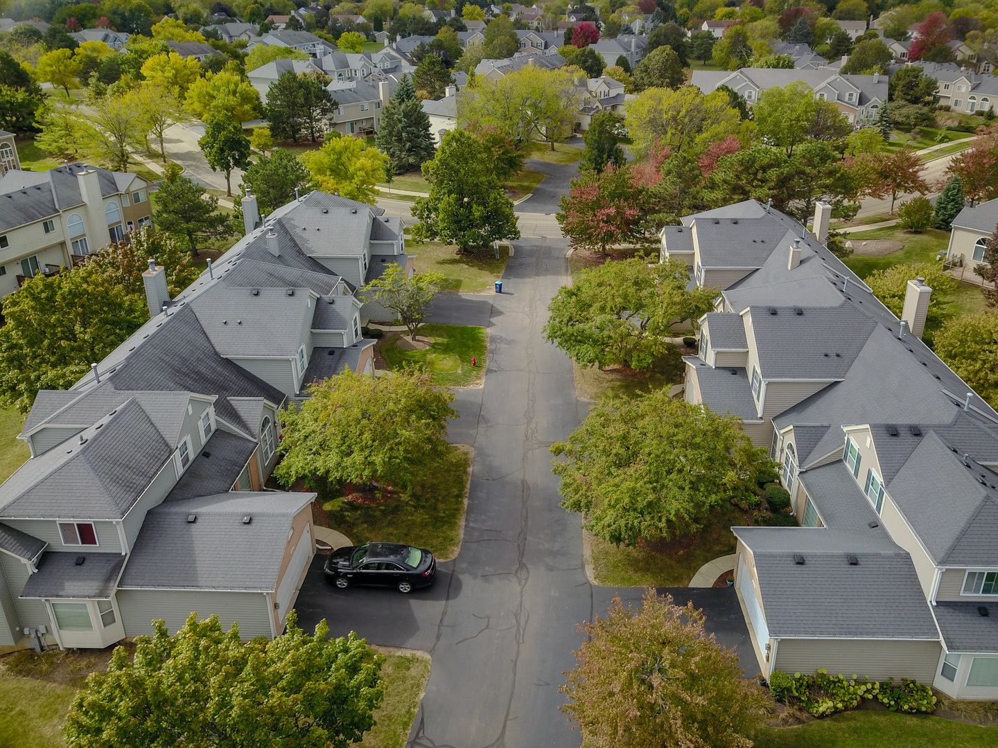 6771 E Wellsley Court, Gurnee, IL 60031