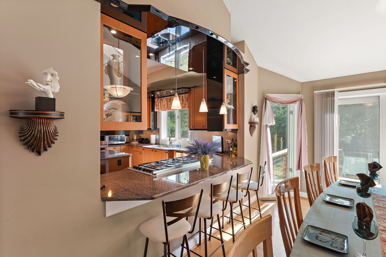 21211 Lisa Lane, Steger, IL 60475