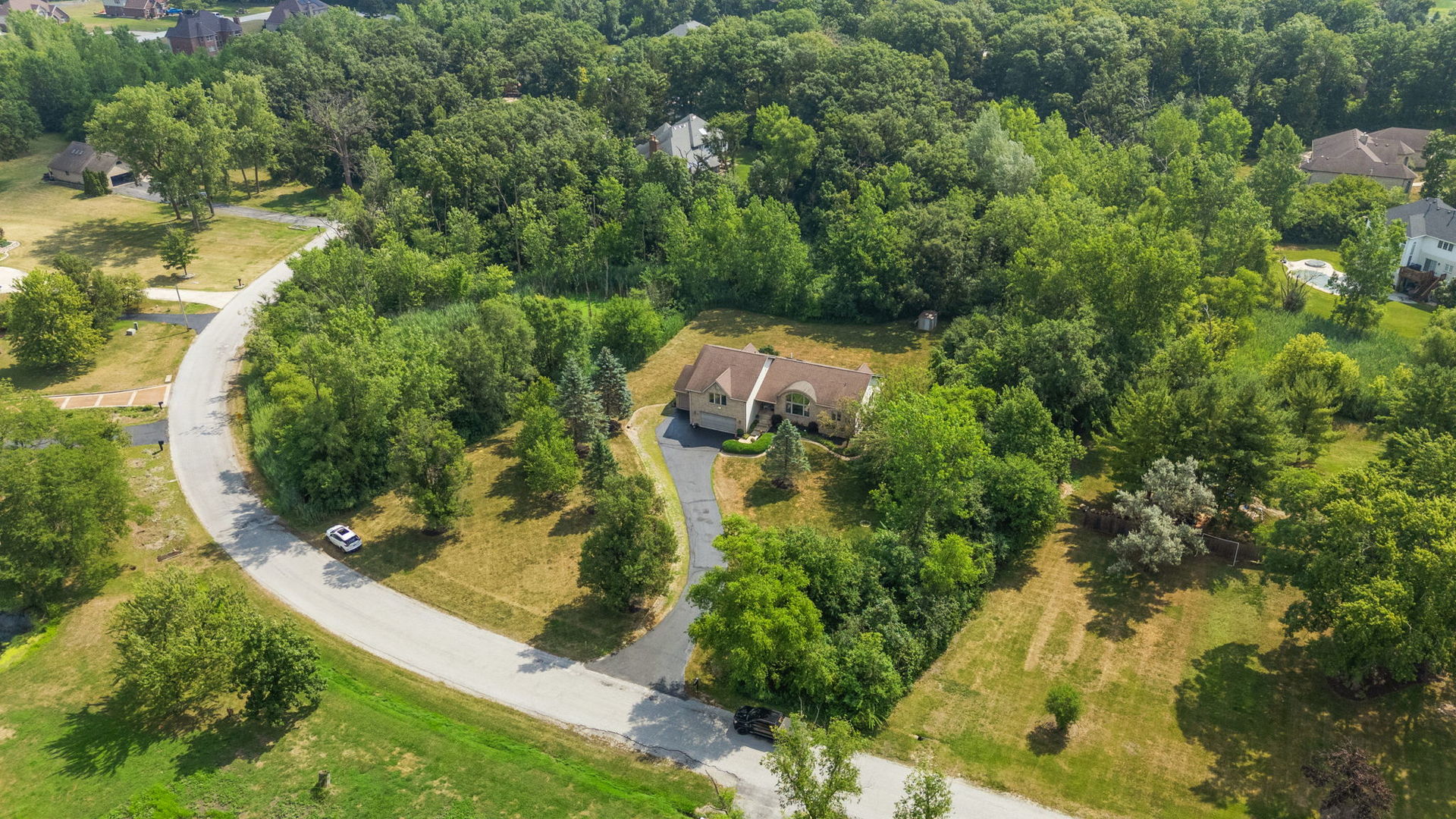 21211 Lisa Lane, Steger, IL 60475