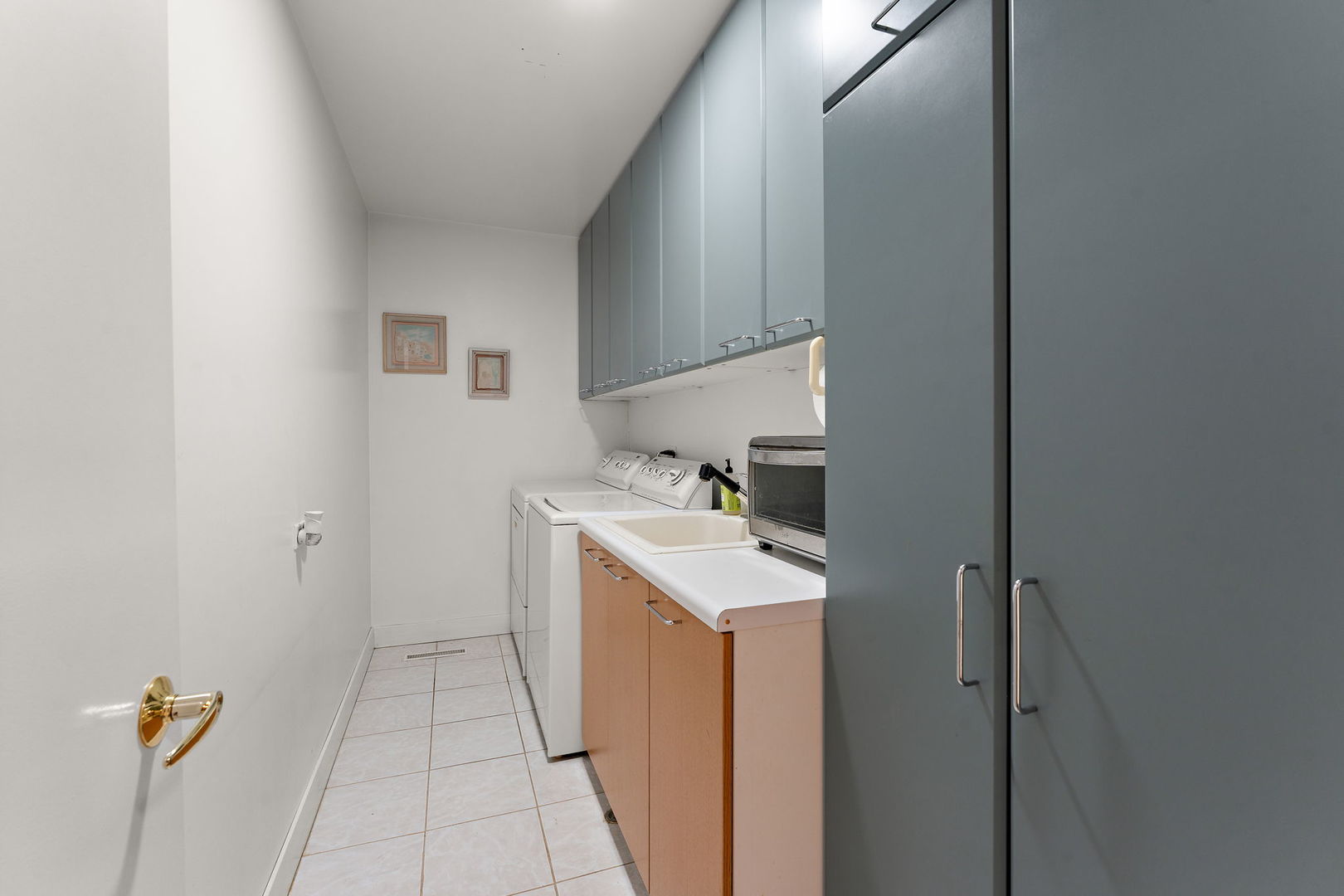 21211 Lisa Lane, Steger, IL 60475