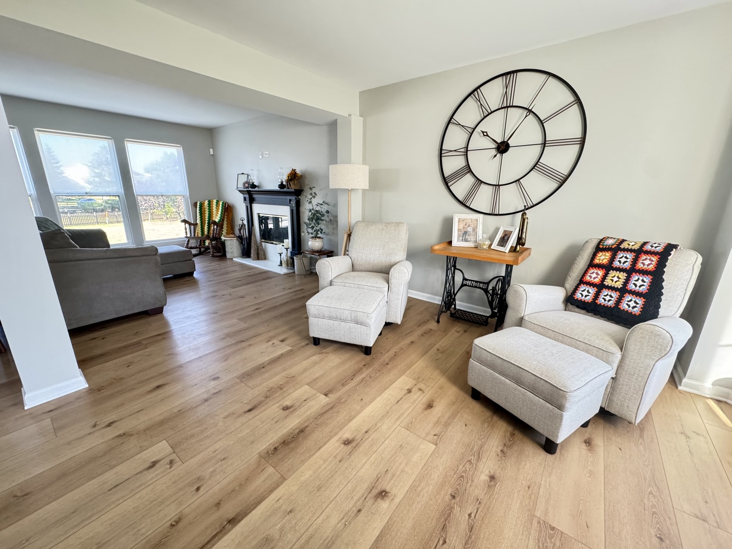 206 Burnett Street, Yorkville, IL 60560