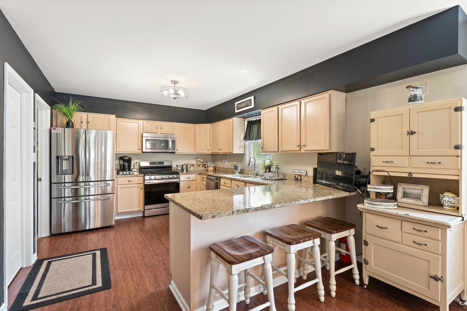 19061 Wentworth Avenue, Lansing, IL 60438