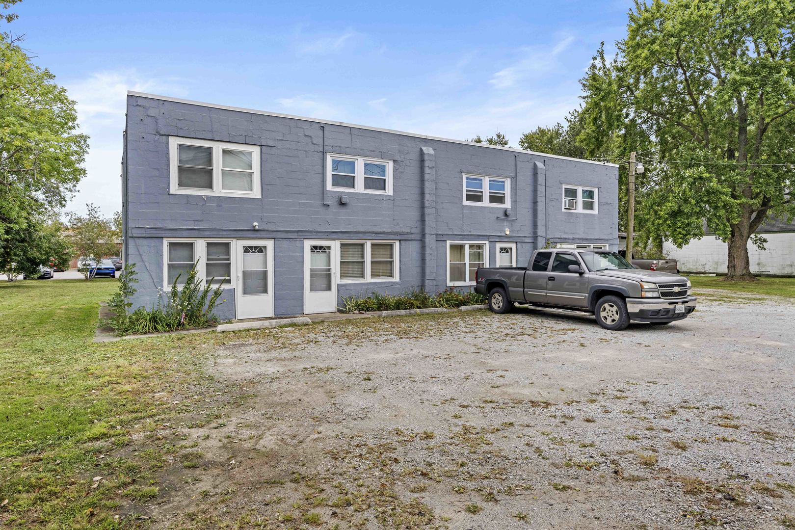 19061 Wentworth Avenue, Lansing, IL 60438