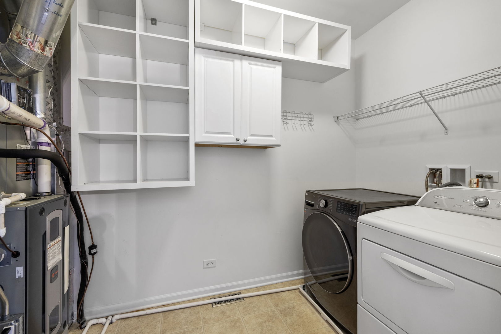 0N082 Forsythe Court, Winfield, IL 60190