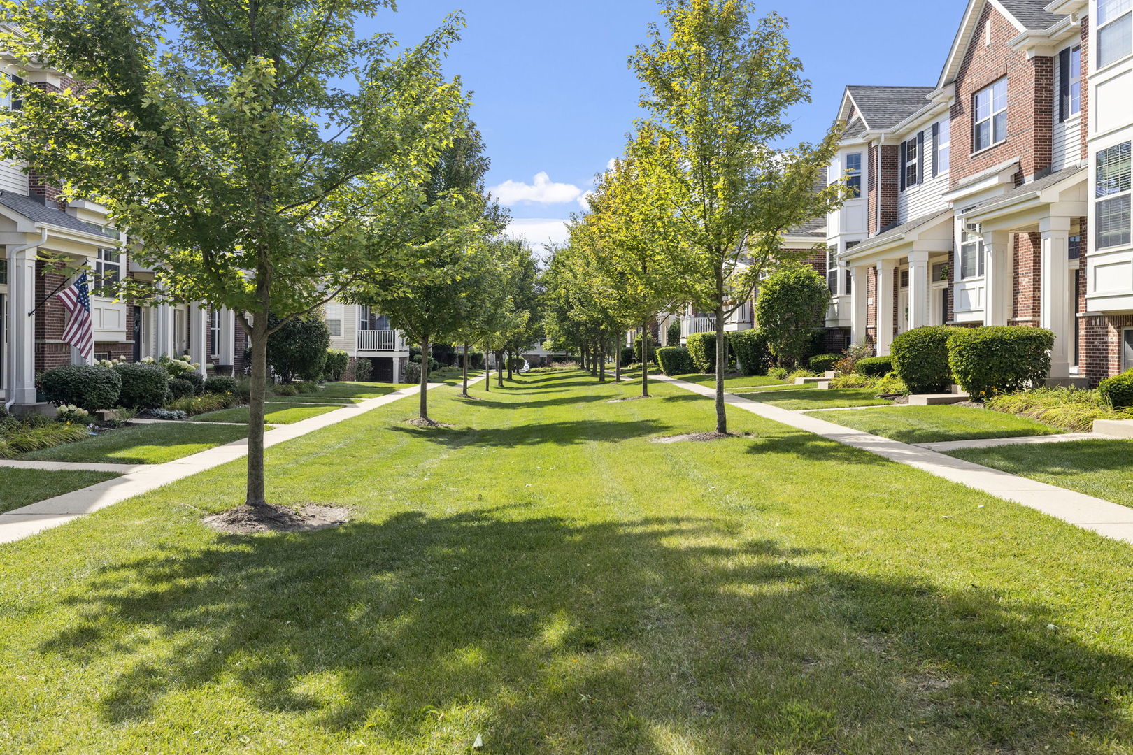 0N082 Forsythe Court, Winfield, IL 60190