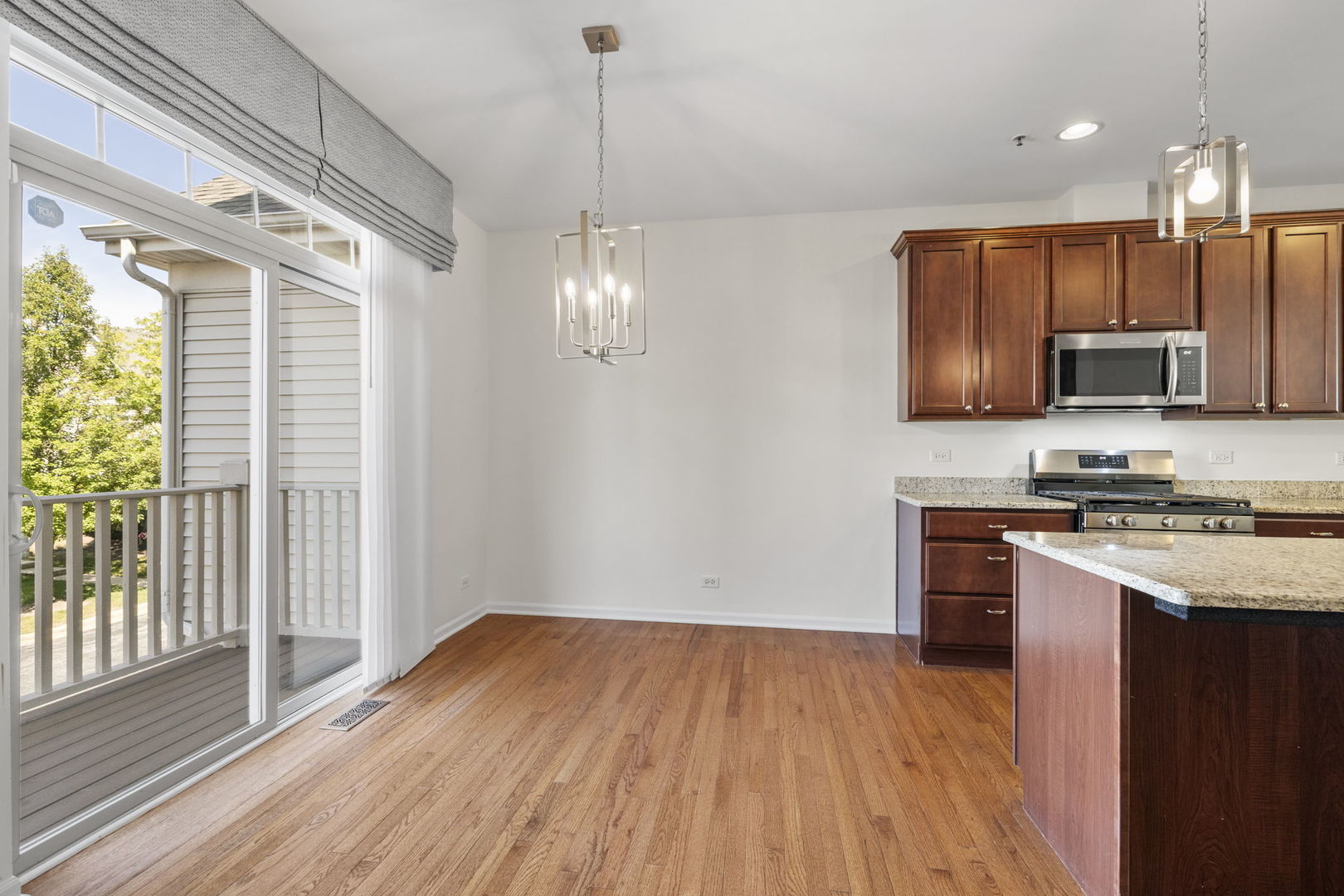 0N082 Forsythe Court, Winfield, IL 60190