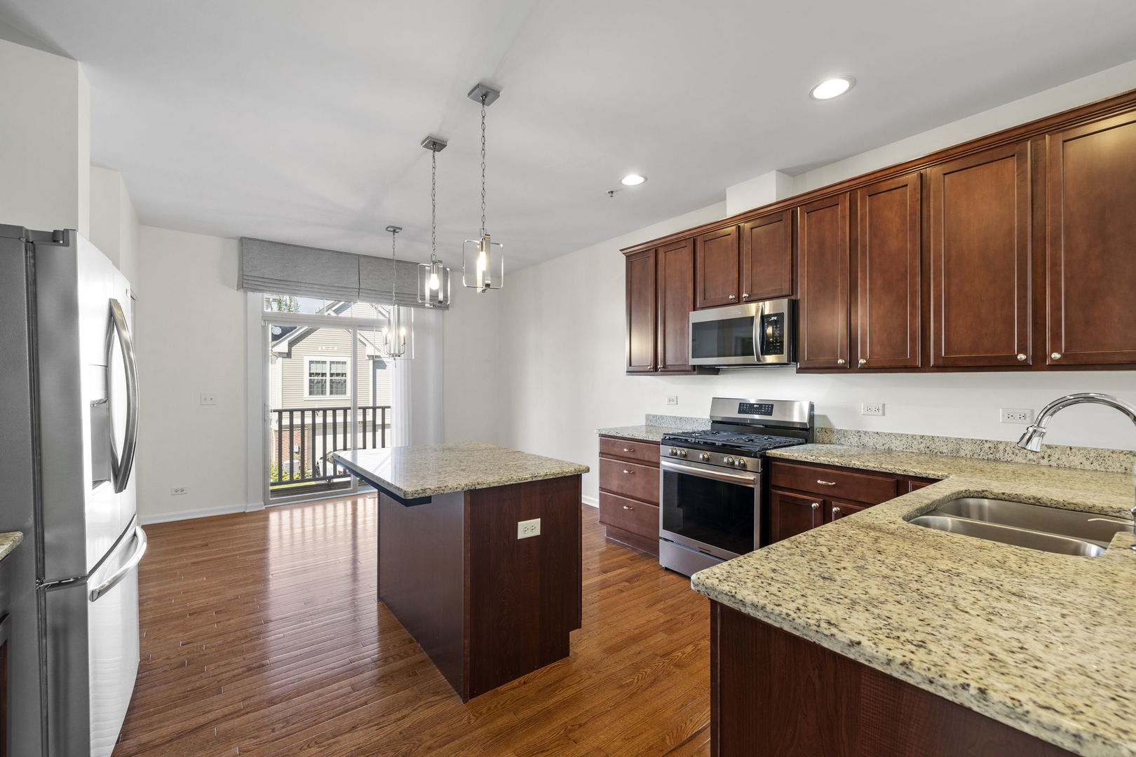 0N082 Forsythe Court, Winfield, IL 60190