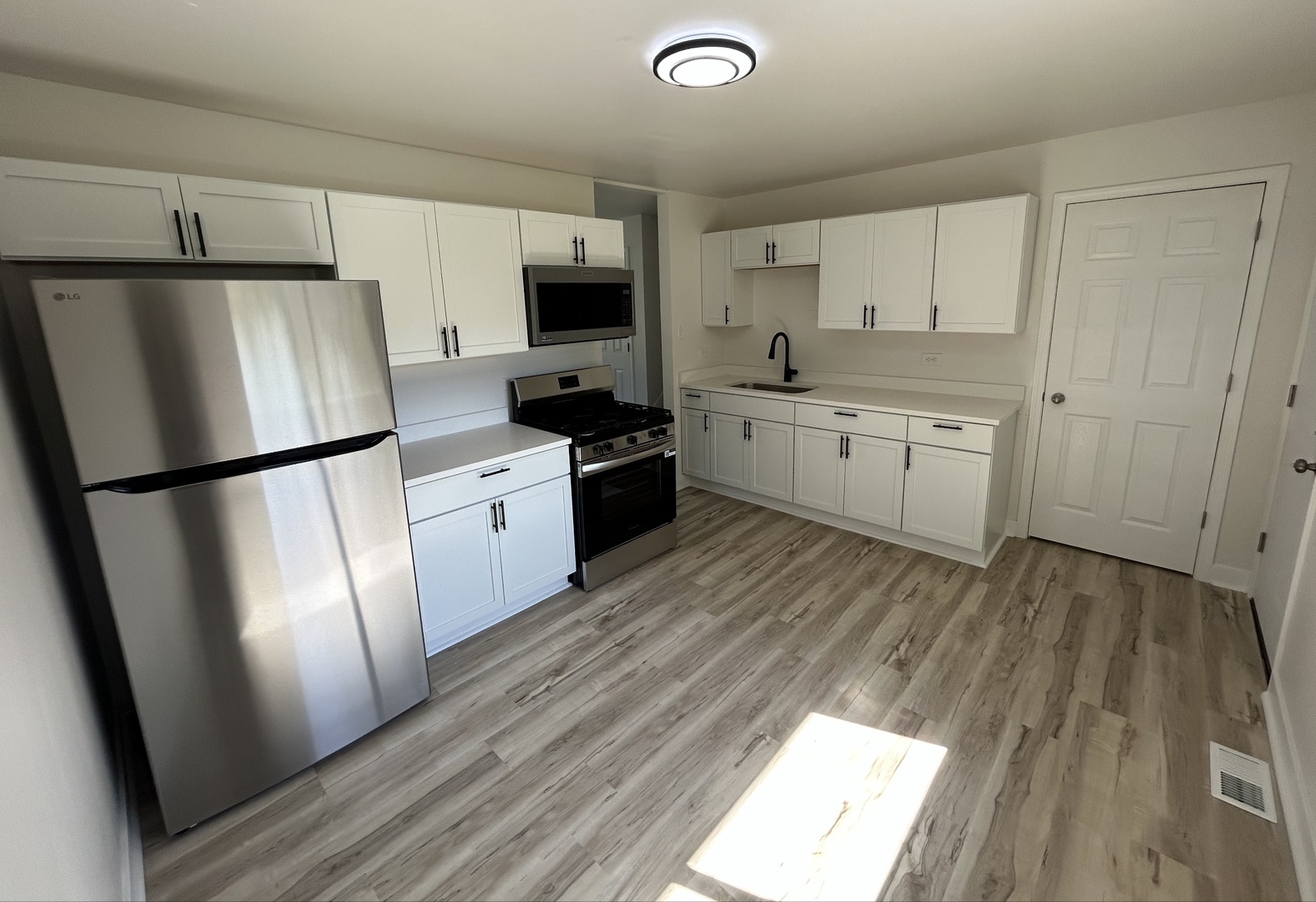 Richton Park, IL 60471