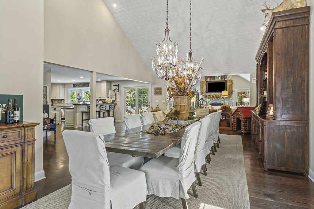 11901 S 92nd Avenue, Palos Park, IL 60464