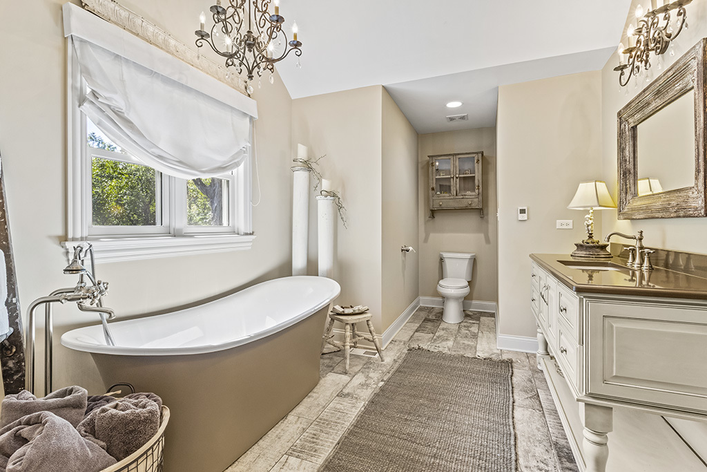 11901 S 92nd Avenue, Palos Park, IL 60464