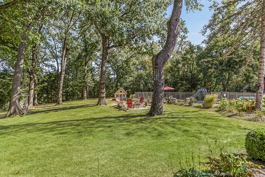 11901 S 92nd Avenue, Palos Park, IL 60464