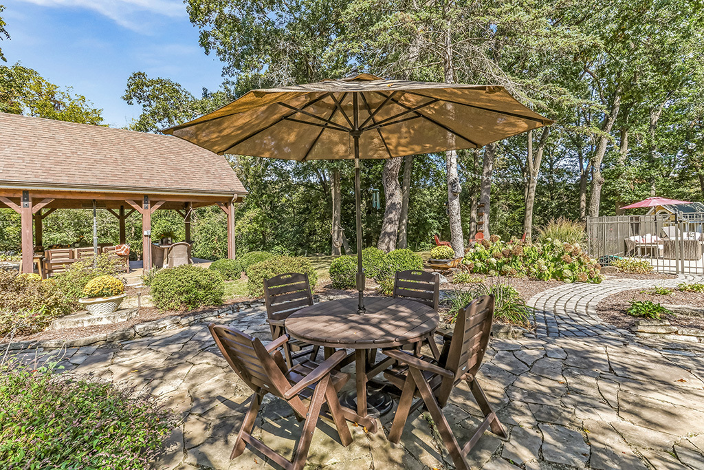 11901 S 92nd Avenue, Palos Park, IL 60464