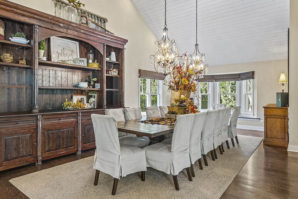 11901 S 92nd Avenue, Palos Park, IL 60464