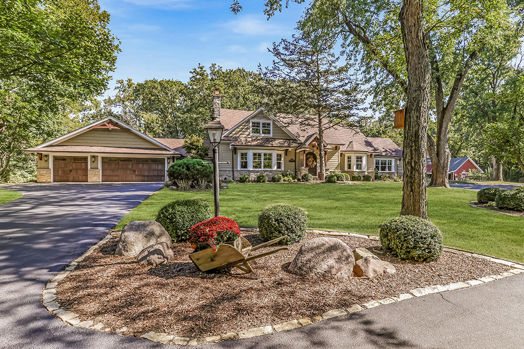 11901 S 92nd Avenue, Palos Park, IL 60464