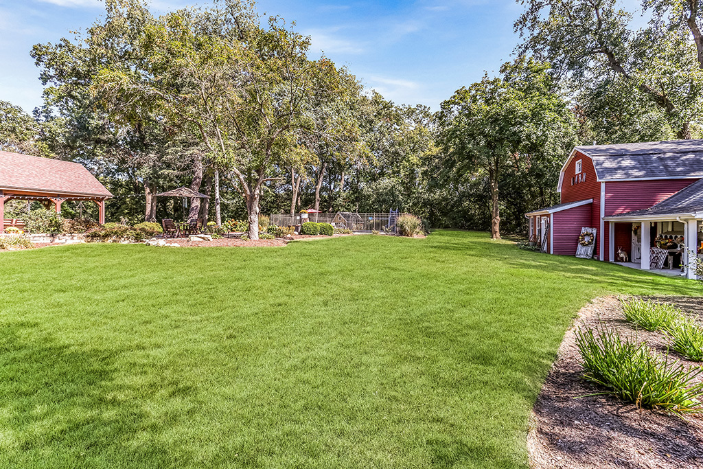 11901 S 92nd Avenue, Palos Park, IL 60464