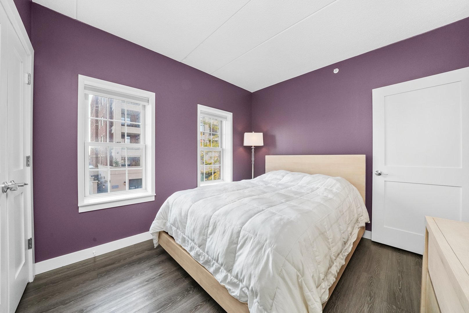 210 N Addison Avenue #303, Elmhurst, IL 60126