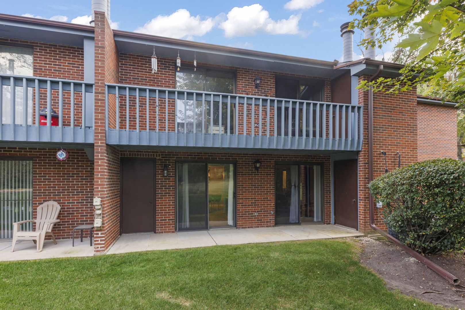 1822 Portsmouth Drive #2, Lisle, IL 60532