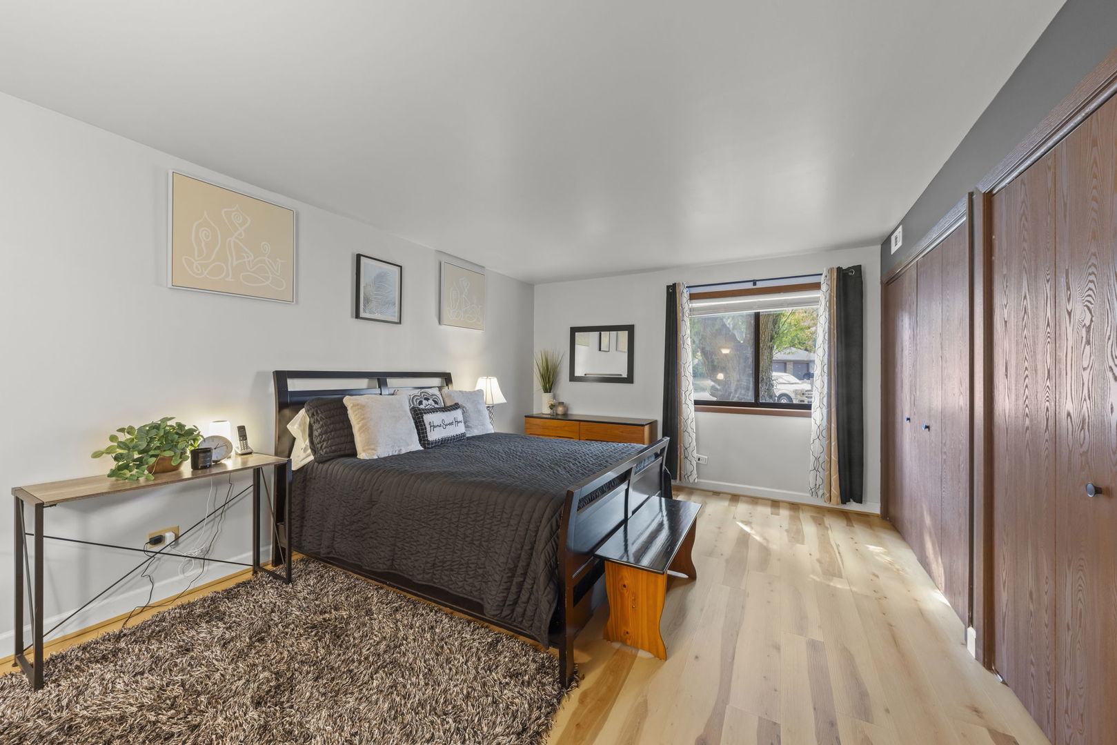 1822 Portsmouth Drive #2, Lisle, IL 60532
