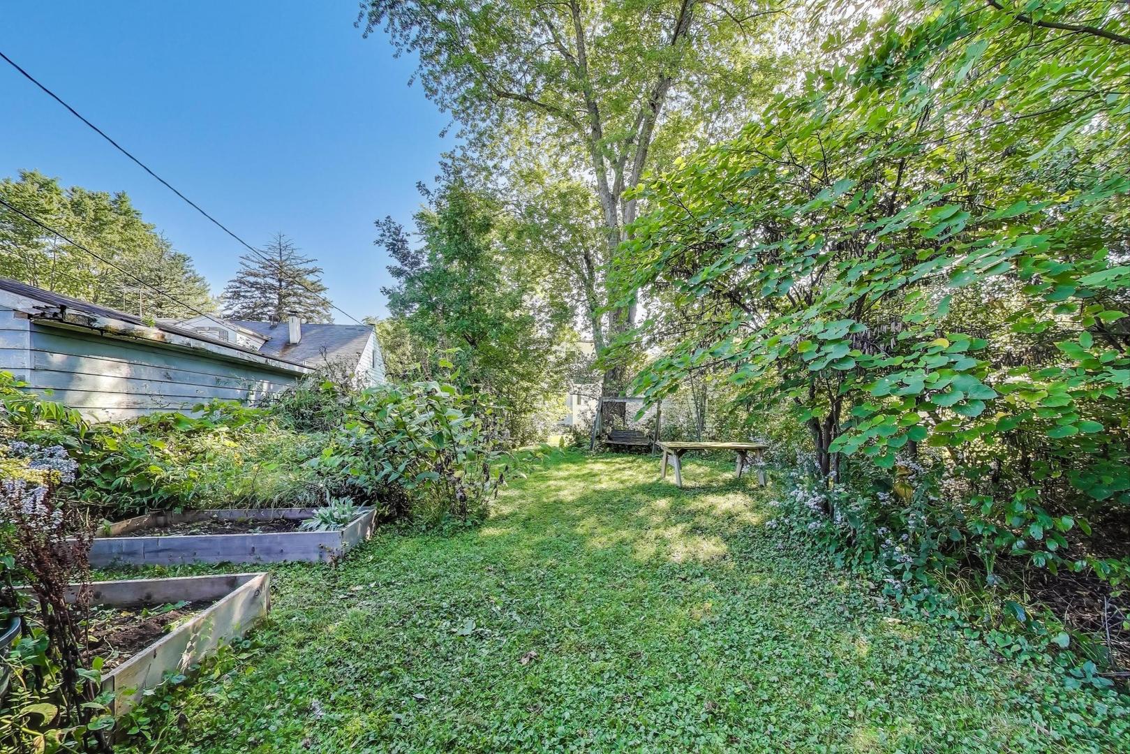 230 Burton Street, Grayslake, IL 60030