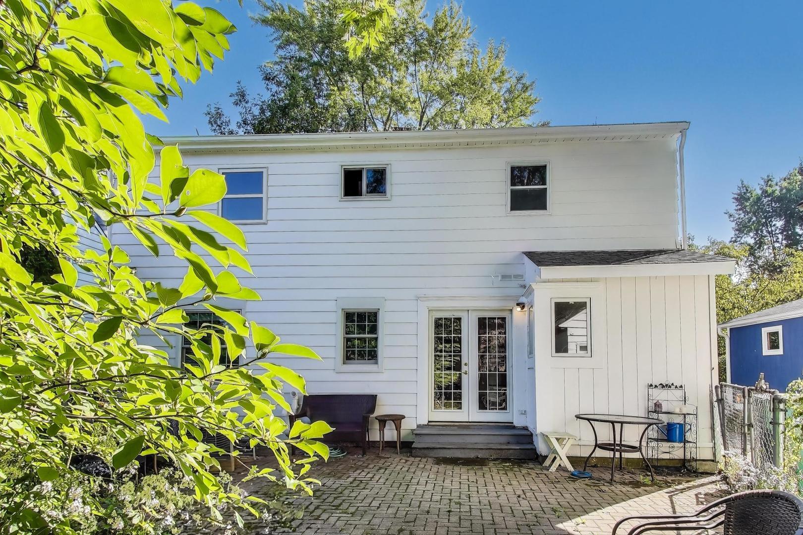 230 Burton Street, Grayslake, IL 60030